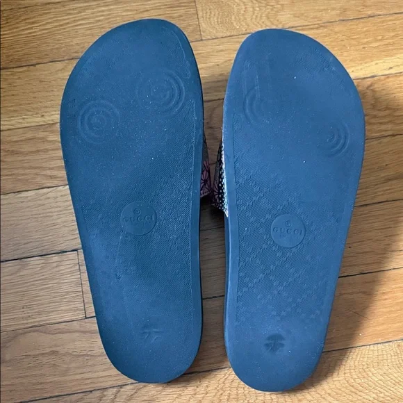 Gucci Bengal Tiger Sakura Slides - Picture 9 of 16